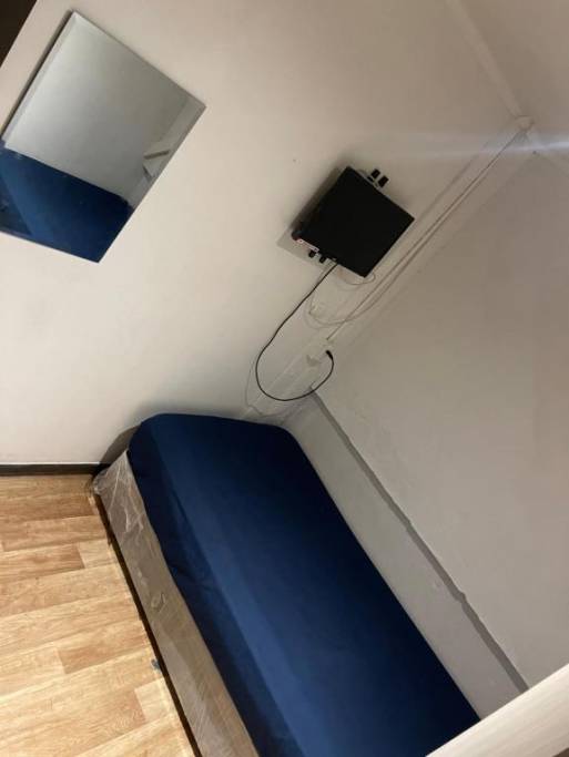 Hostal Low Cost